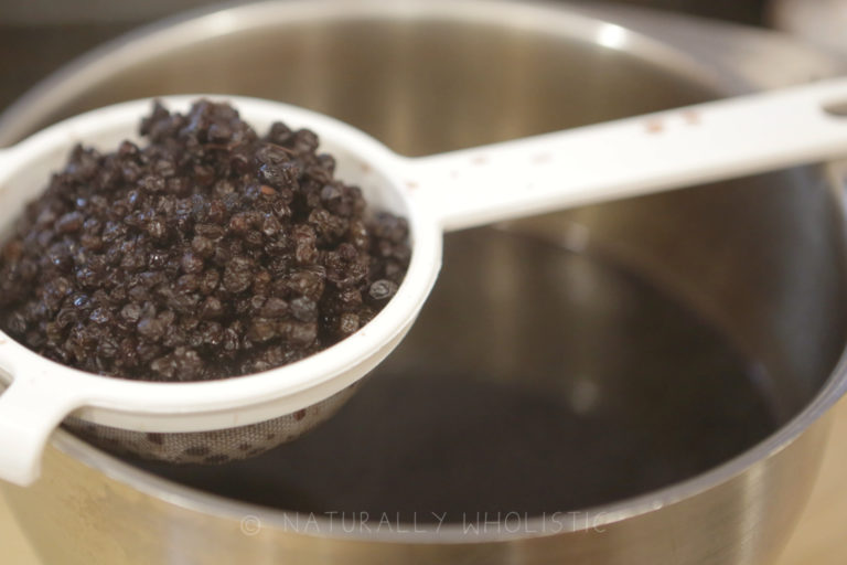 Instant Pot Elderberry Syrup